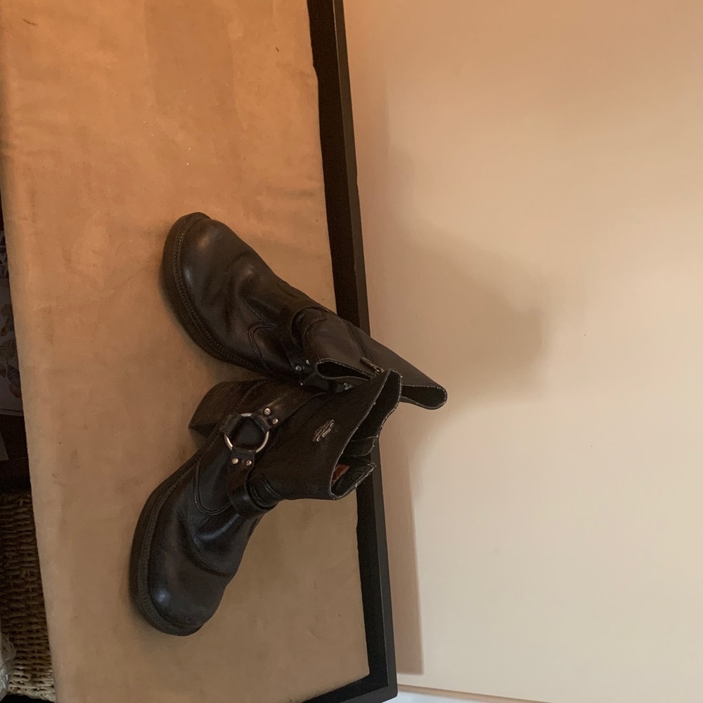 Columbia Black Ankle Boots